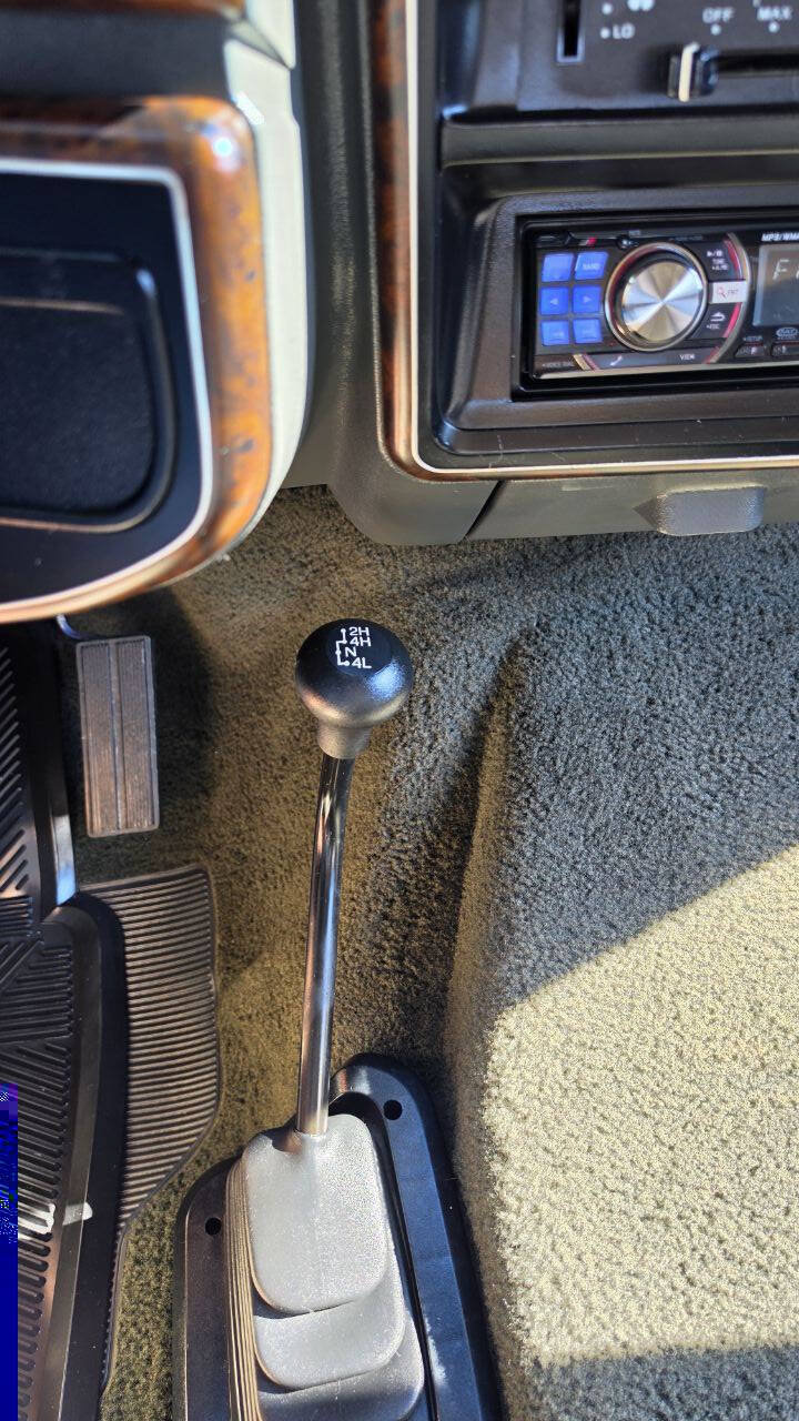 Used 1990 Ford Bronco AWD/4WD image 16