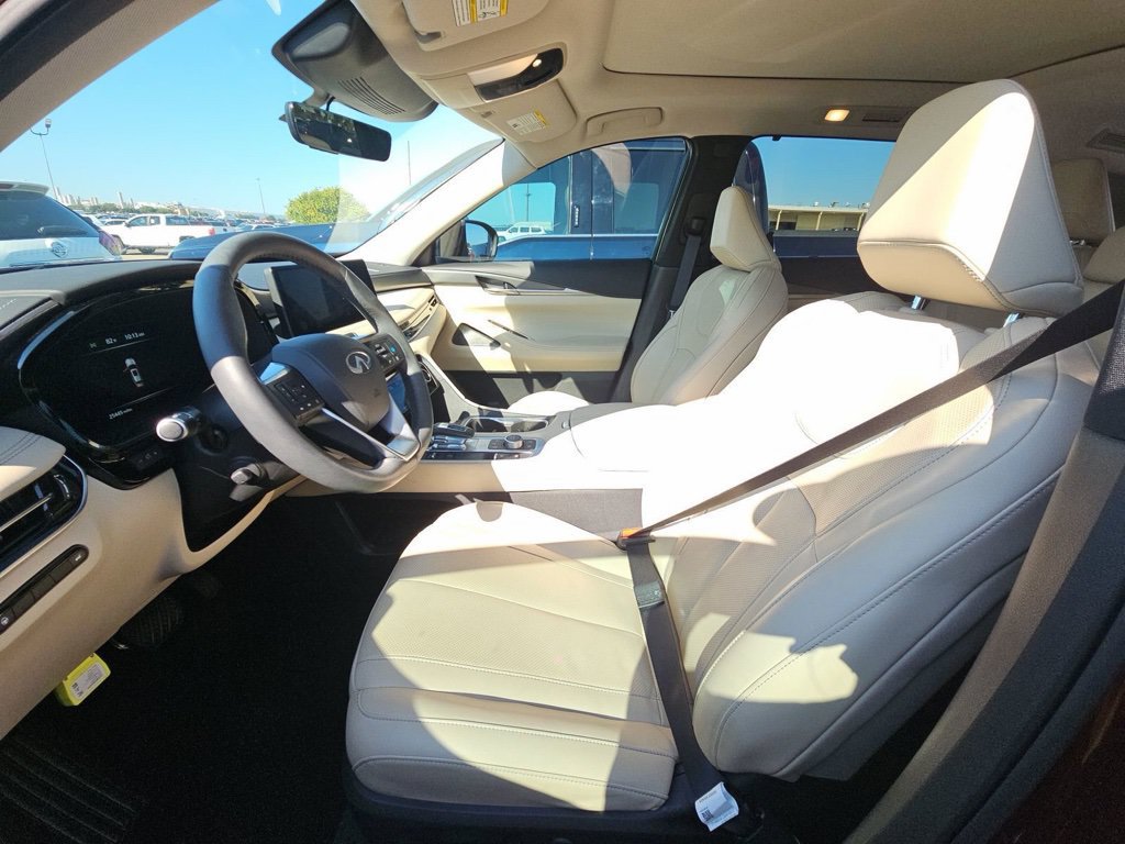Certified 2024 INFINITI QX60 Luxe FWD image 7