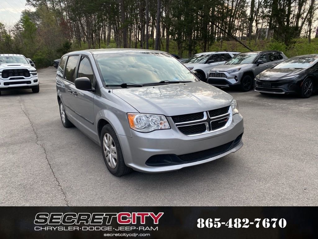 Used 2016 Dodge Grand Caravan American Value Package image 3