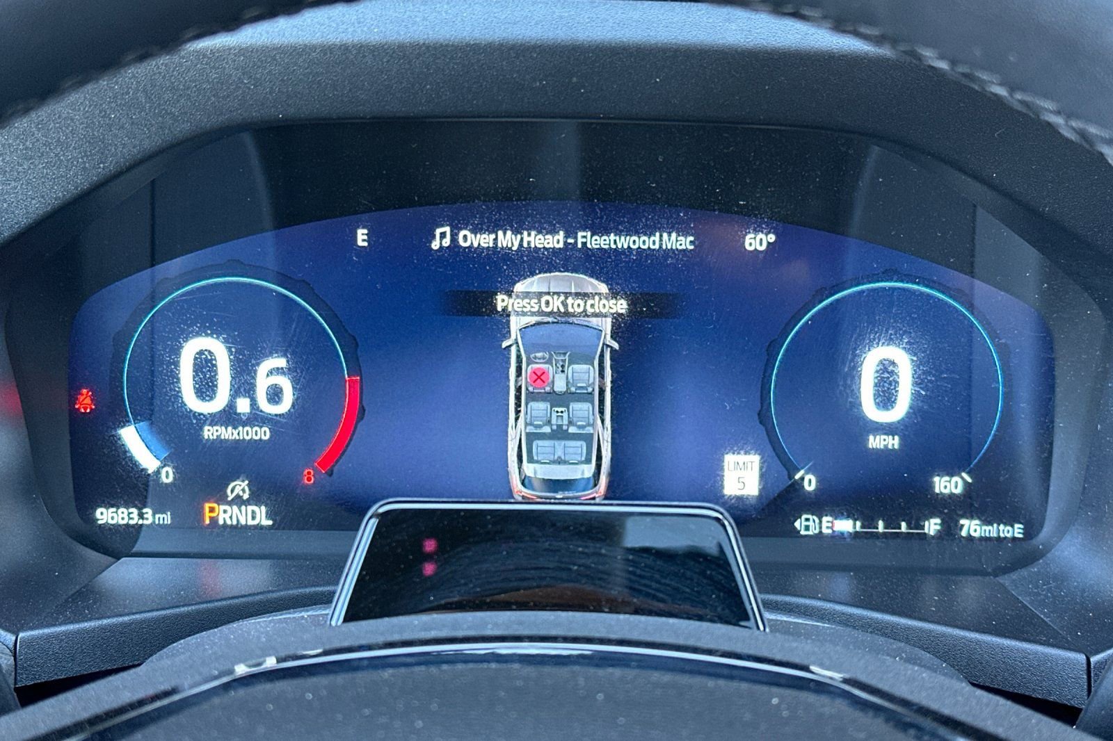 Used 2025 Ford Explorer Platinum w/ Ultimate Package image 23