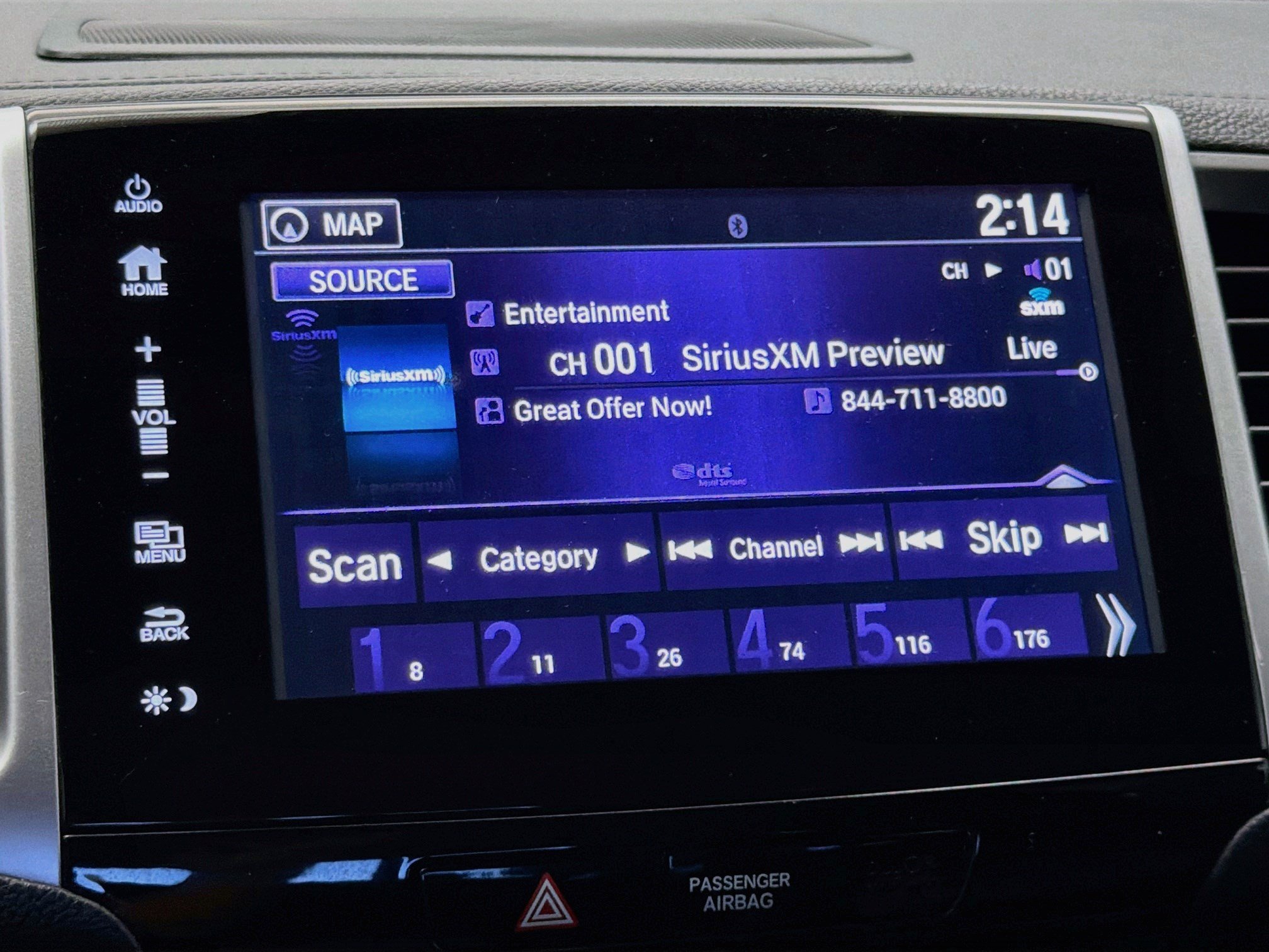 Used 2017 Honda Pilot Touring image 9