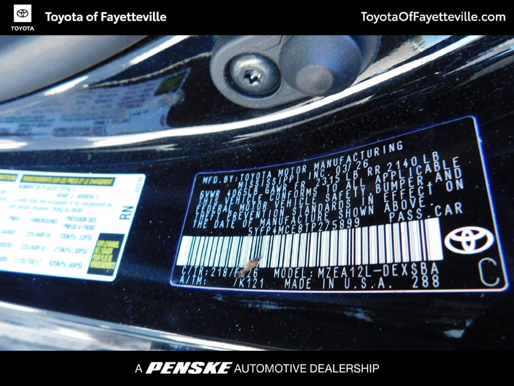 Used 2026 Toyota Corolla SE w/ SE Package FWD image 8