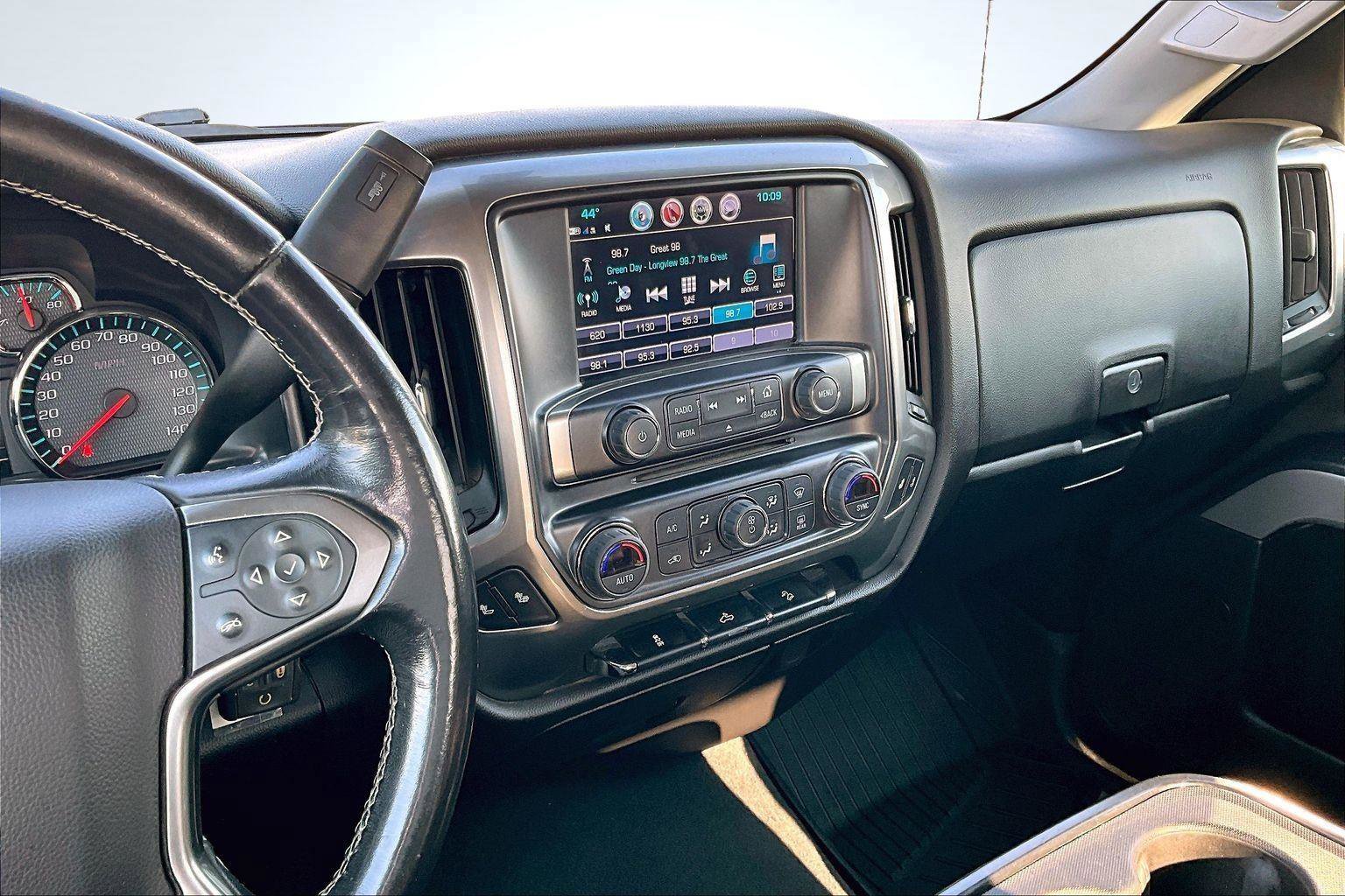 Used 2019 Chevrolet Silverado 1500 LT w/ All Star Edition image 7