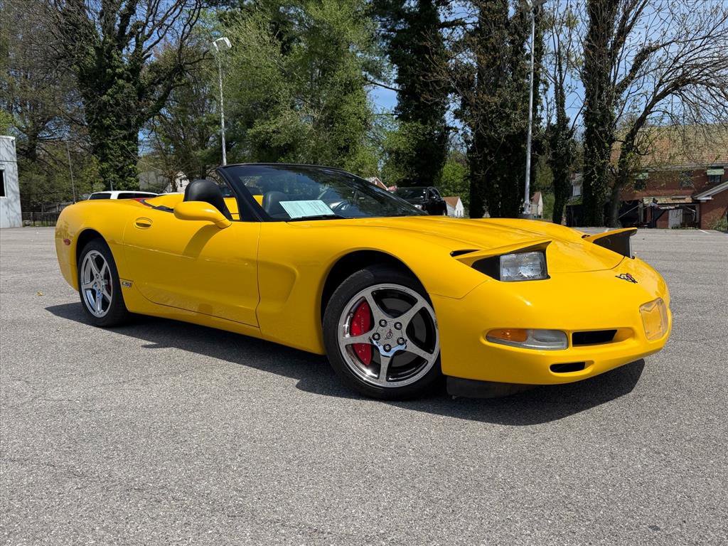 Used 2002 Chevrolet Corvette Convertible w/ Preferred Equipment Group2 image 2