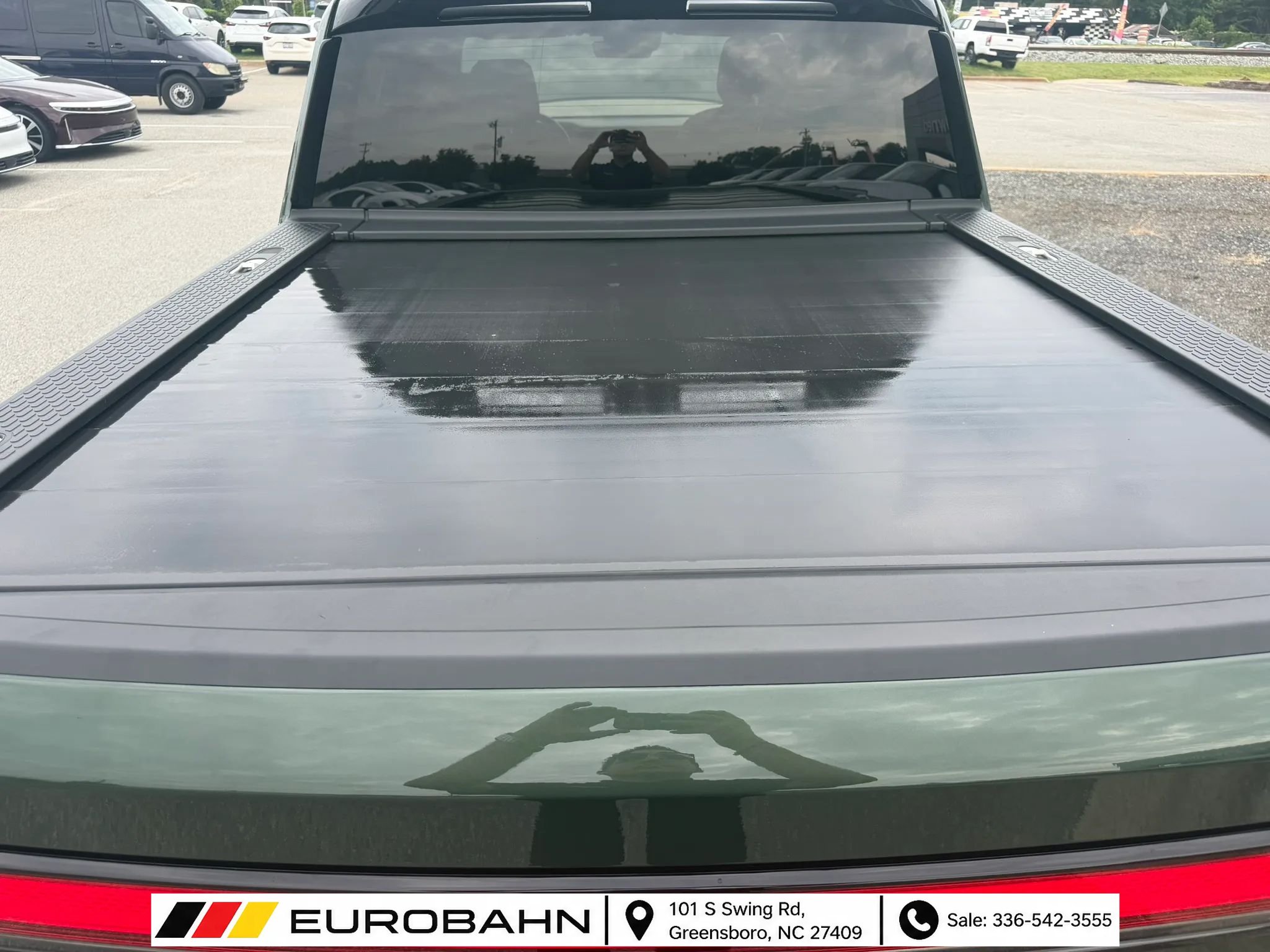 Used 2023 Rivian R1T Adventure Dual AWD/4WD image 27