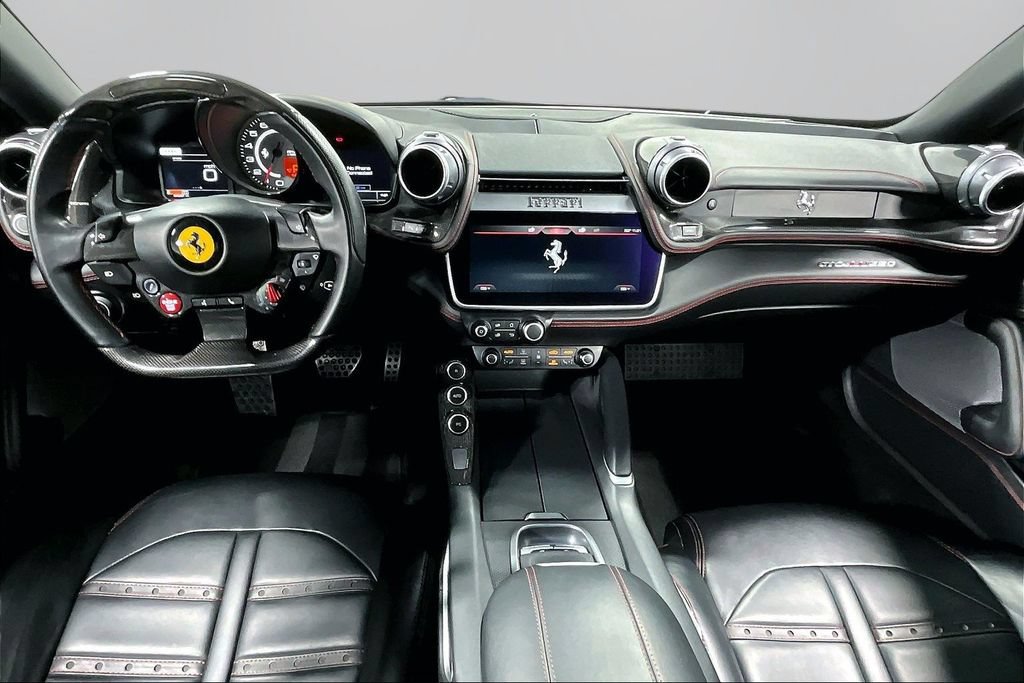 Used 2018 Ferrari GTC4Lusso AWD/4WD image 9