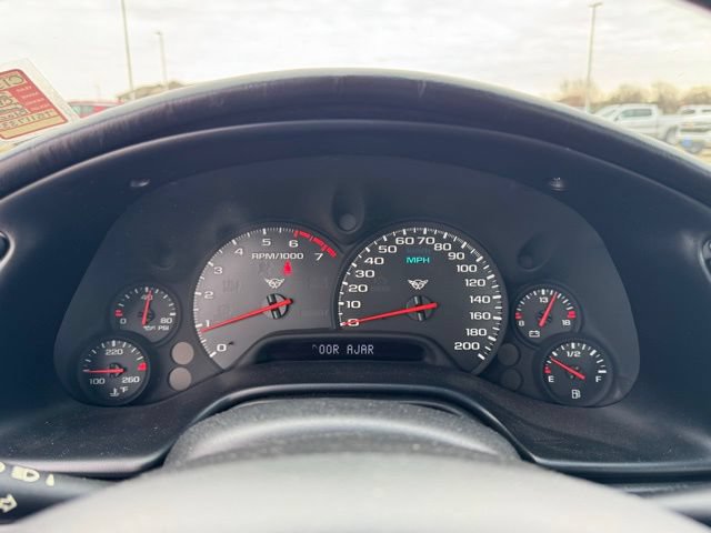 Used 2001 Chevrolet Corvette Convertible w/ Preferred Equipment Group2 RWD image 27