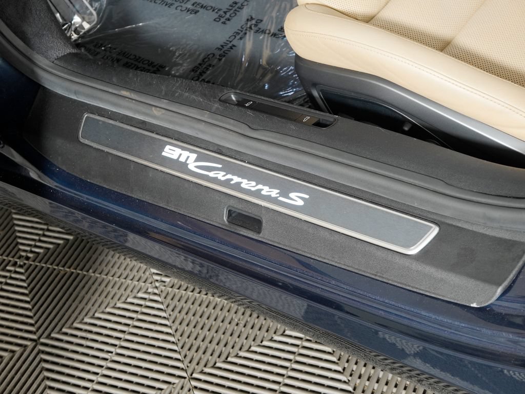 Certified 2020 Porsche 911 Carrera S RWD image 28