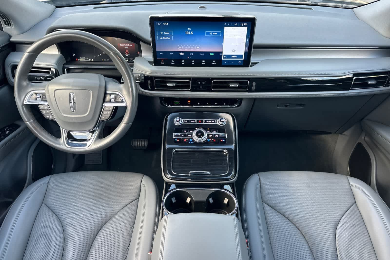 Used 2022 Lincoln Nautilus Reserve w/ Equipment Group 201A FWD image 3