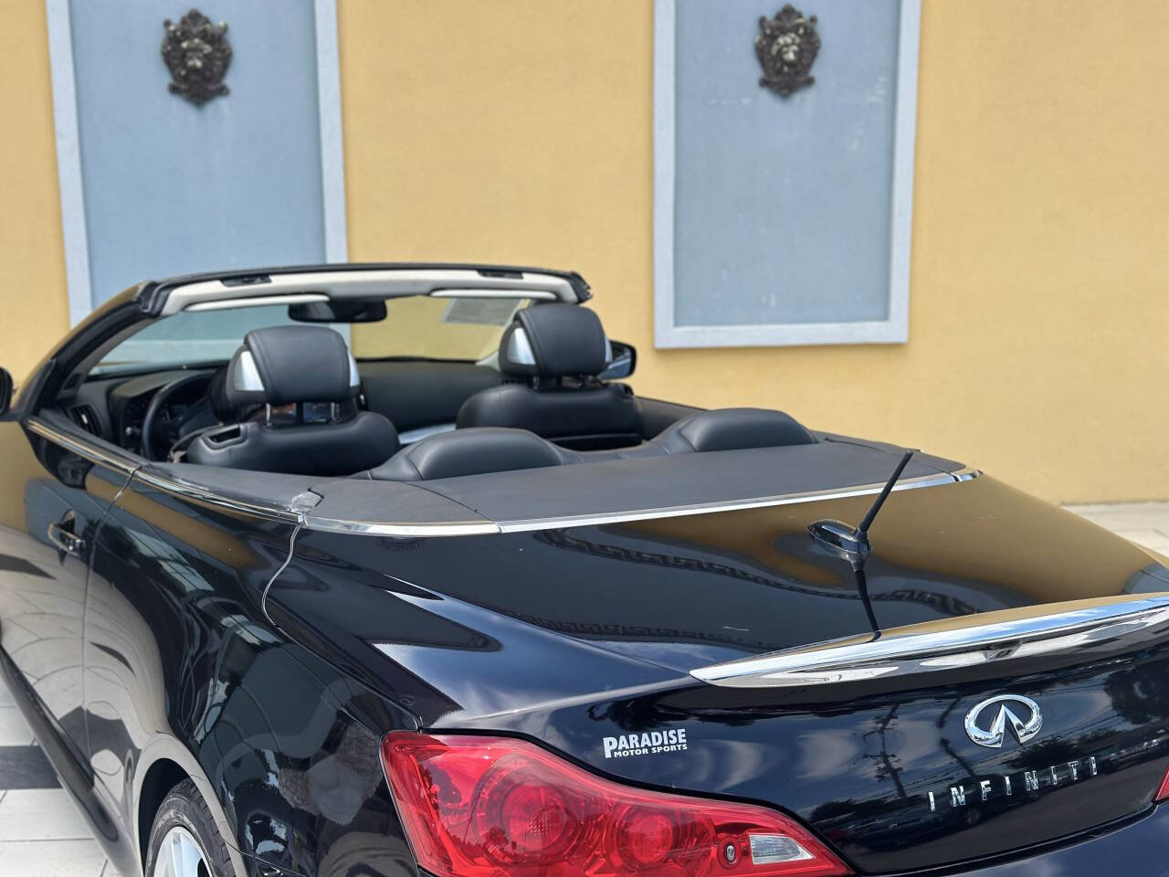 Used 2014 INFINITI Q60 Convertible w/ Premium Package image 19