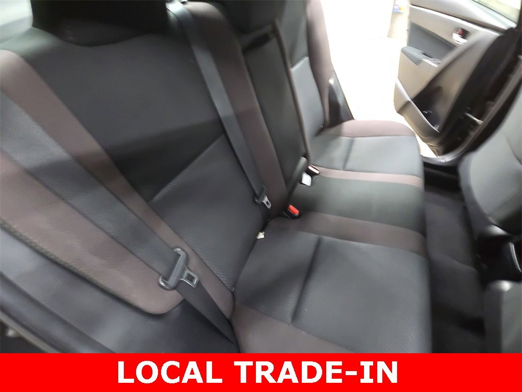 Used 2018 Toyota Corolla LE image 11