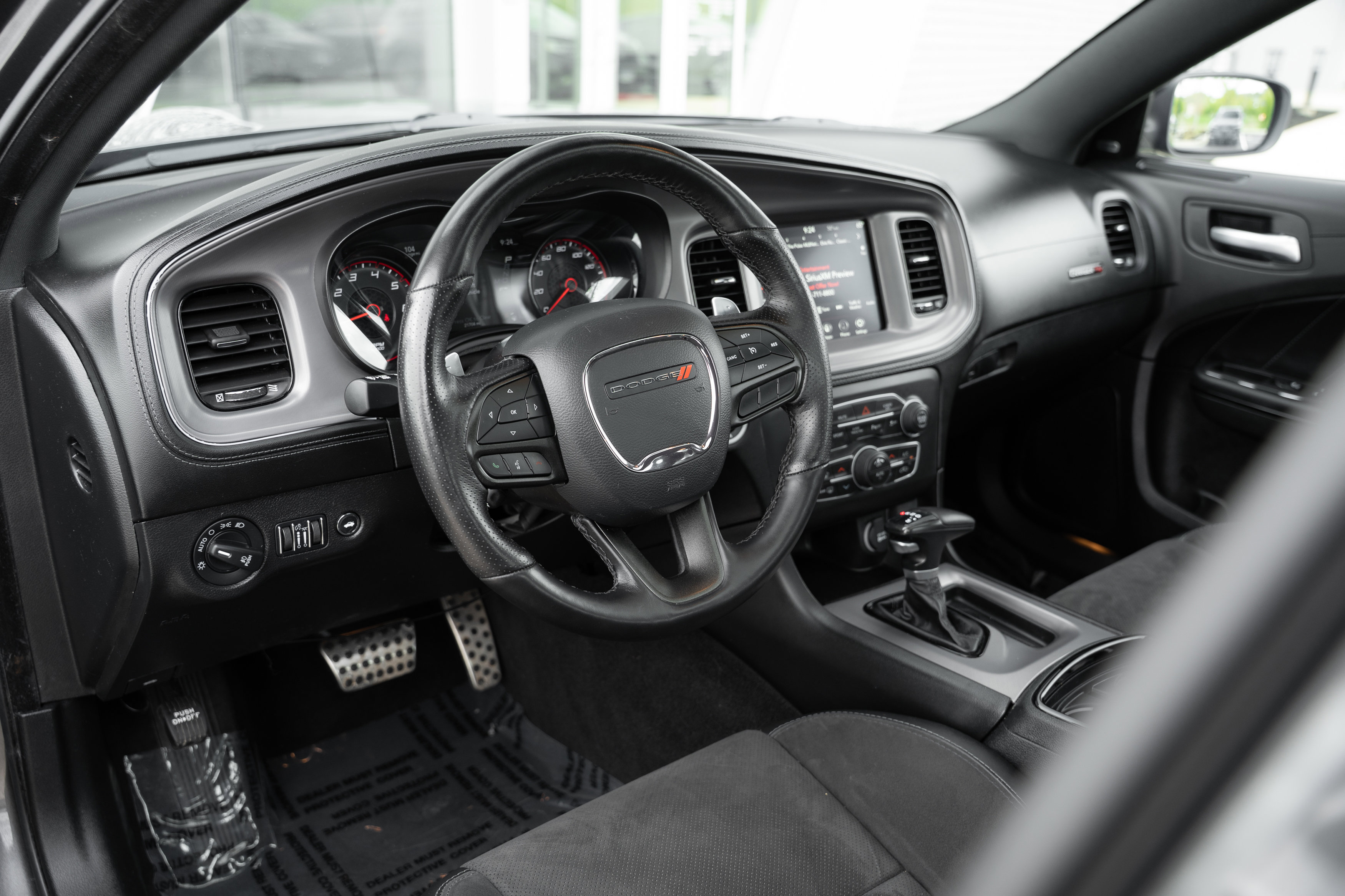 Used 2023 Dodge Charger R/T w/ Plus Group RWD image 10