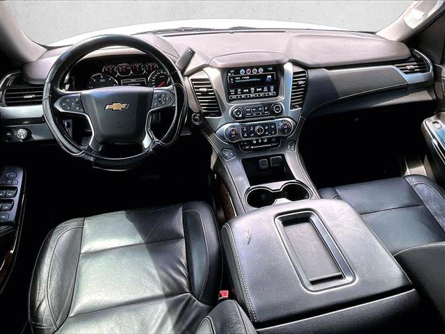 Used 2020 Chevrolet Suburban LT w/ RST Edition RWD image 16
