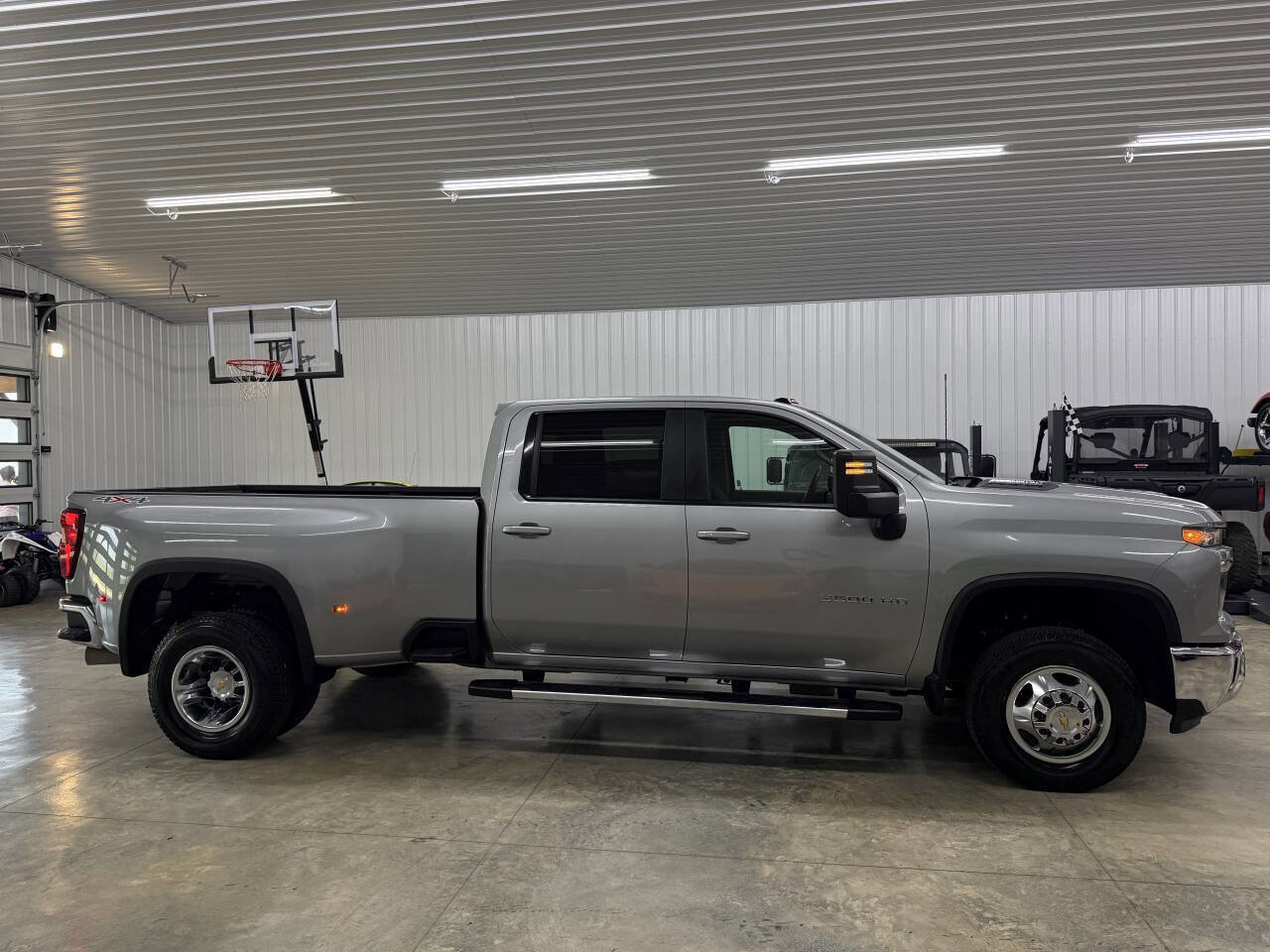 Used 2025 Chevrolet Silverado 3500 LT w/ All Star Edition AWD/4WD image 19