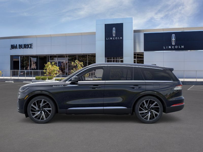 New 2026 Lincoln Aviator Reserve AWD/4WD image 3