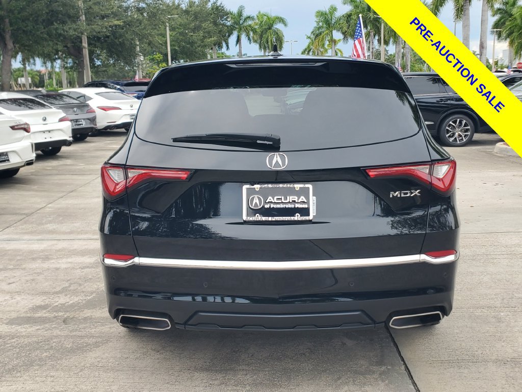 Used 2024 Acura MDX w/ Technology Package FWD image 6