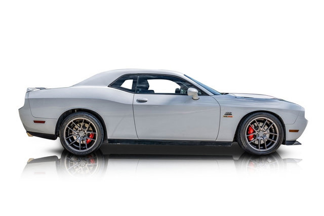 Used 2012 Dodge Challenger SRT8 w/ Premium Sound Group RWD image 2
