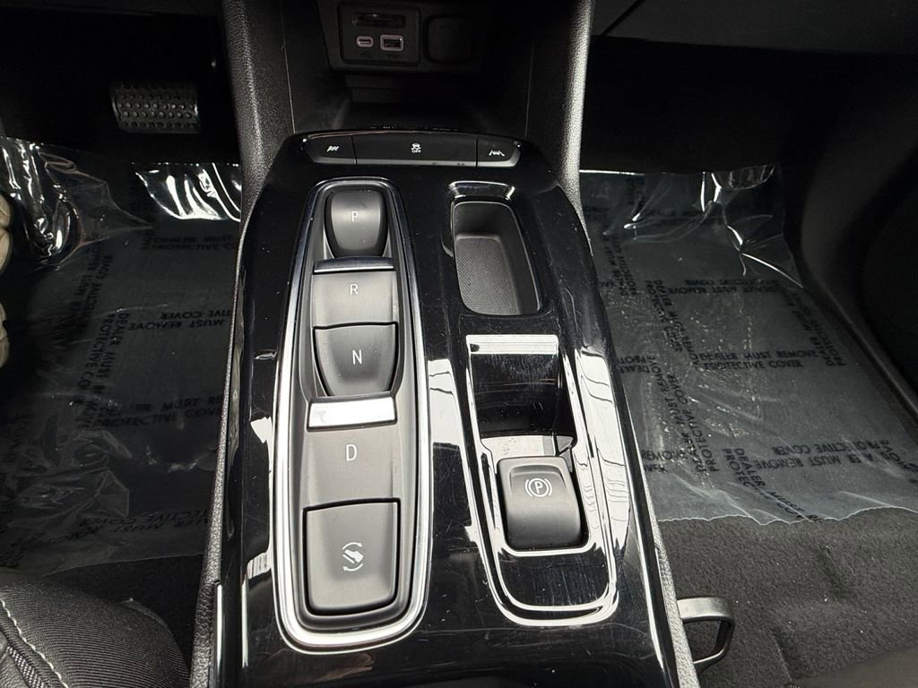 Used 2023 Chevrolet Bolt EUV Premier w/ Sun & Sound Package image 25