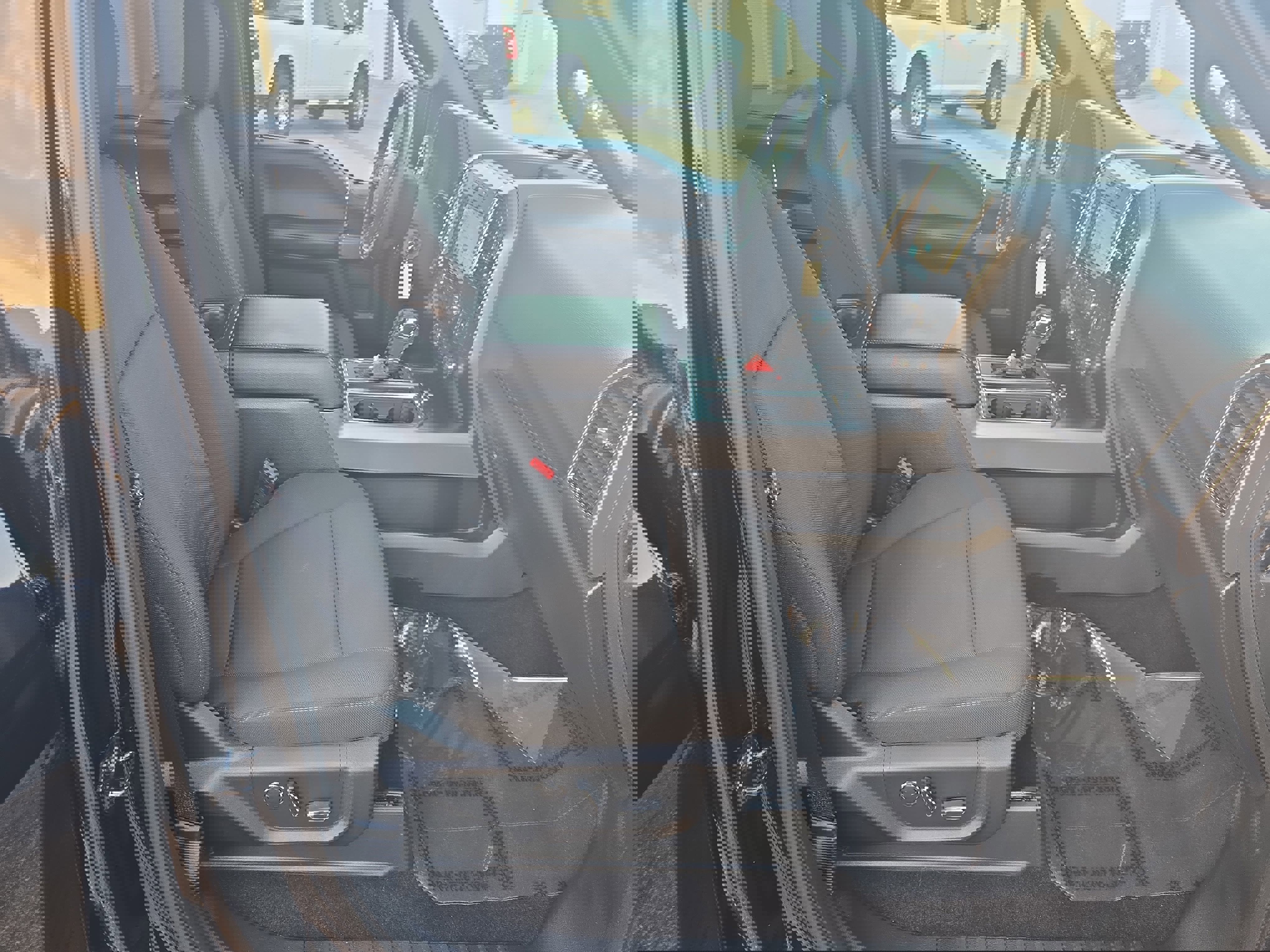 Used 2018 Ford F150 XLT w/ Equipment Group 302A Luxury image 10