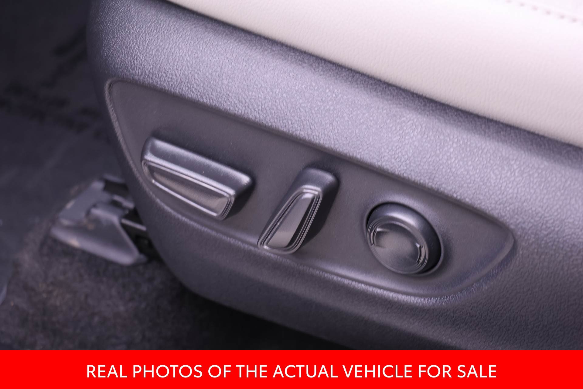 Certified 2024 Toyota Grand Highlander AWD image 14