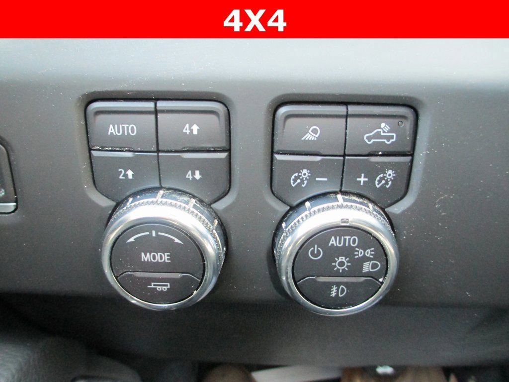 Used 2025 GMC Sierra 1500 Denali w/ Denali Reserve Package image 32