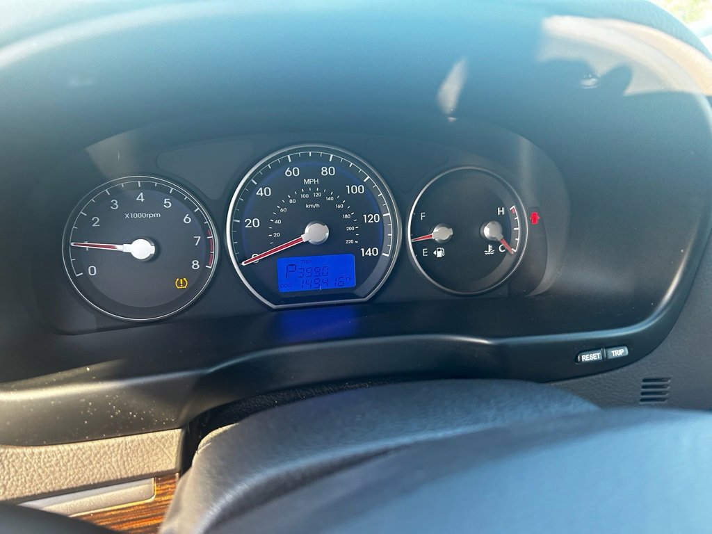 Used 2011 Hyundai Santa Fe Limited image 11