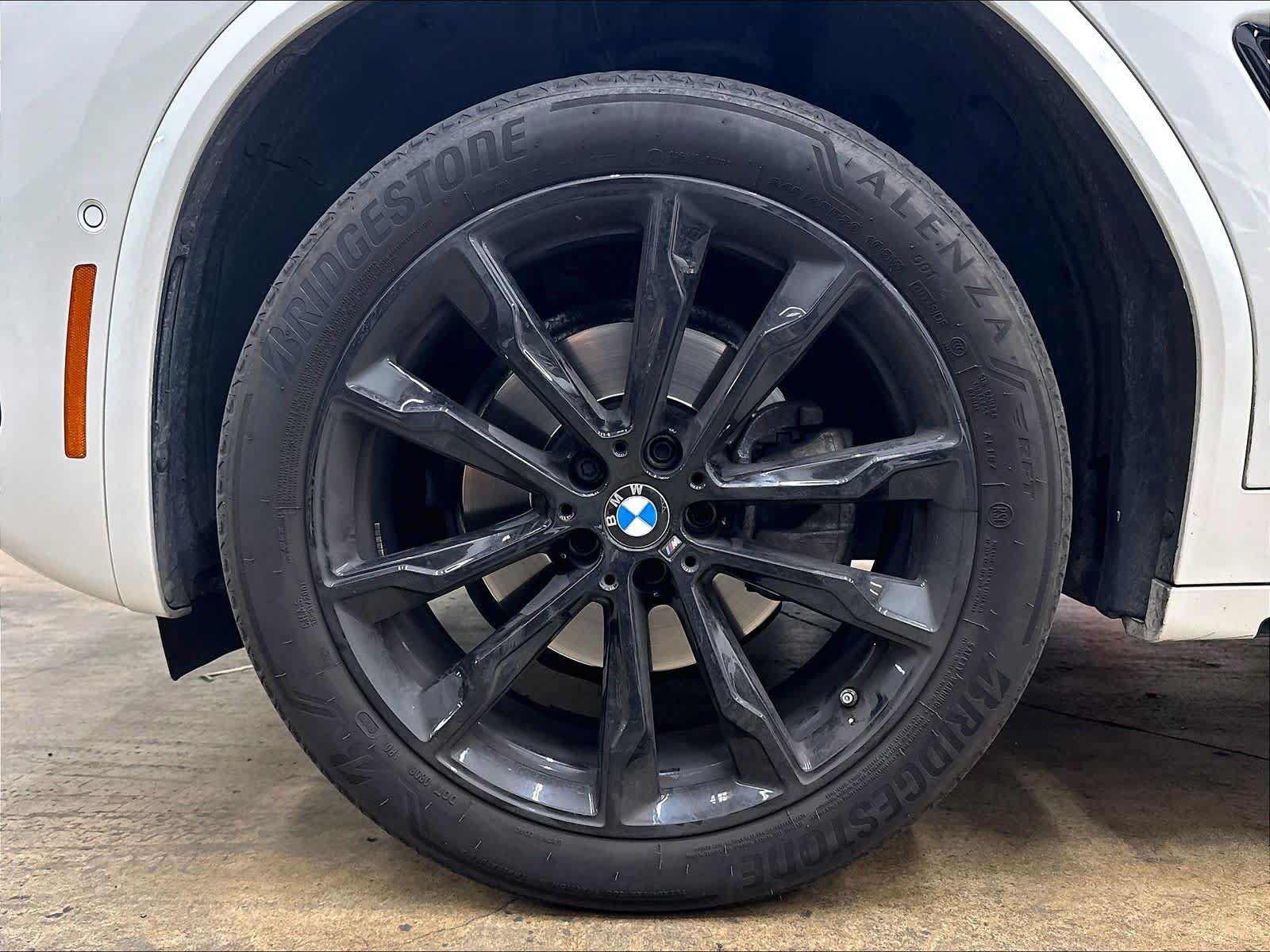 Used 2024 BMW X3 xDrive30i w/ Premium Package AWD/4WD image 12