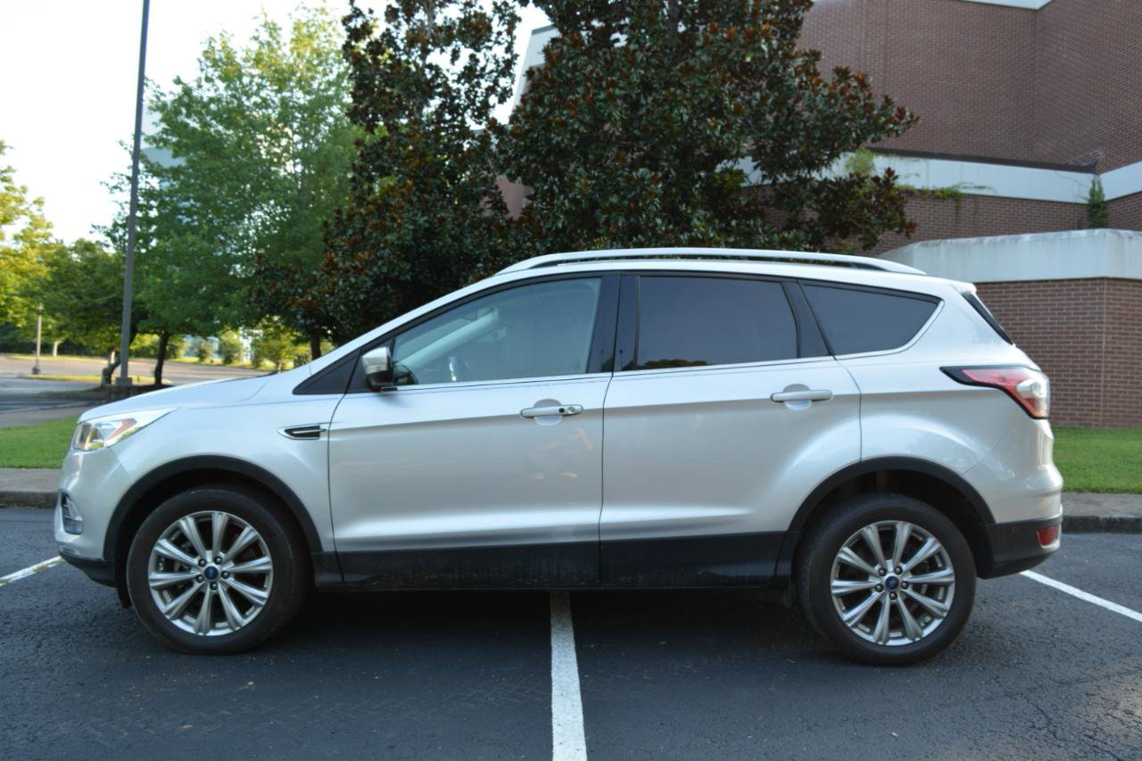 Used 2018 Ford Escape Titanium AWD/4WD image 8