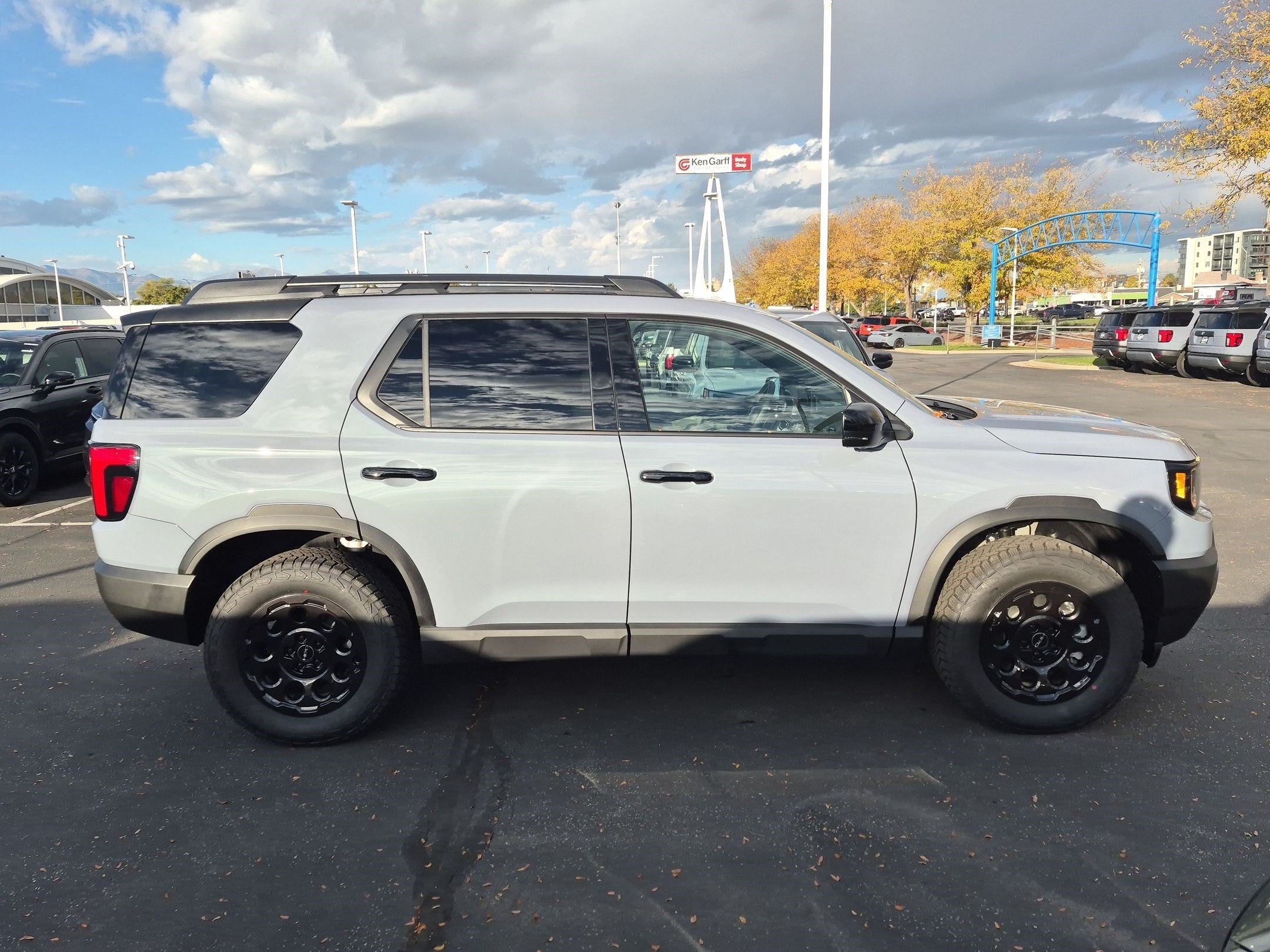 New 2026 Honda Passport TrailSport Elite image 2
