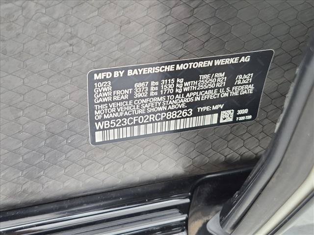 Used 2024 BMW iX xDrive50 w/ Premium Package AWD/4WD image 25