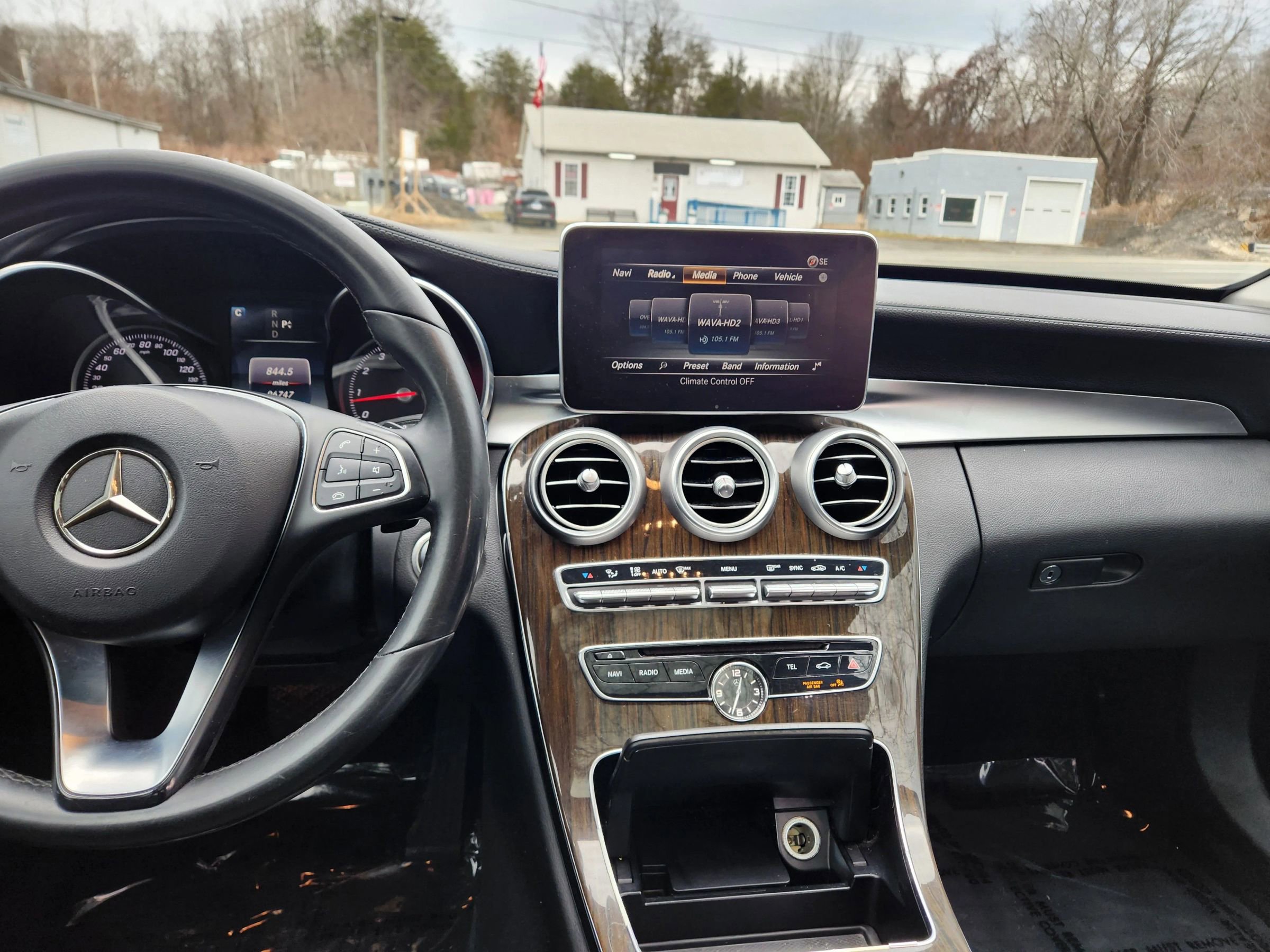 Used 2016 Mercedes-Benz C 300 4MATIC Sedan w/ Multimedia Package image 33