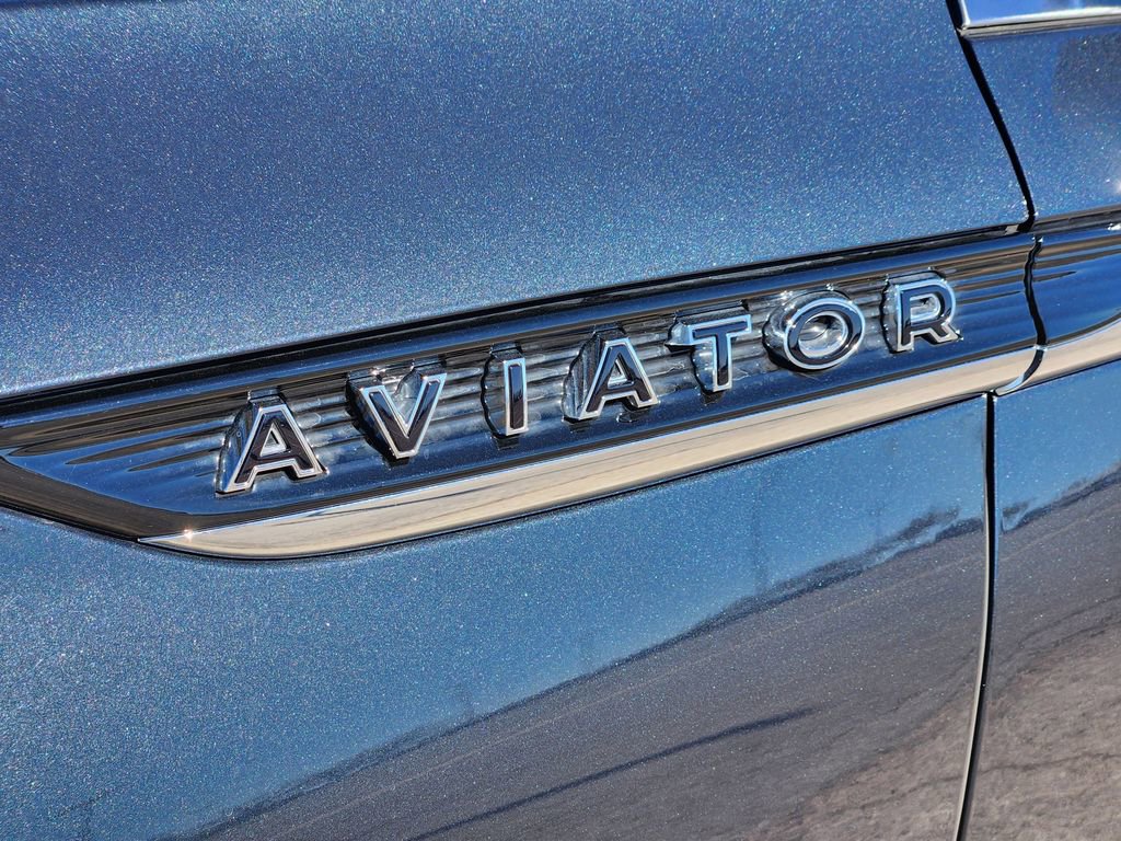 Used 2022 Lincoln Aviator Black Label image 12