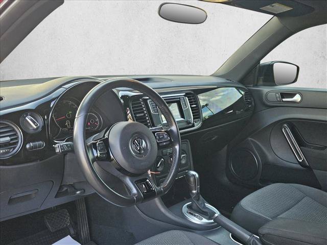 Used 2018 Volkswagen Beetle 2.0T S FWD image 13