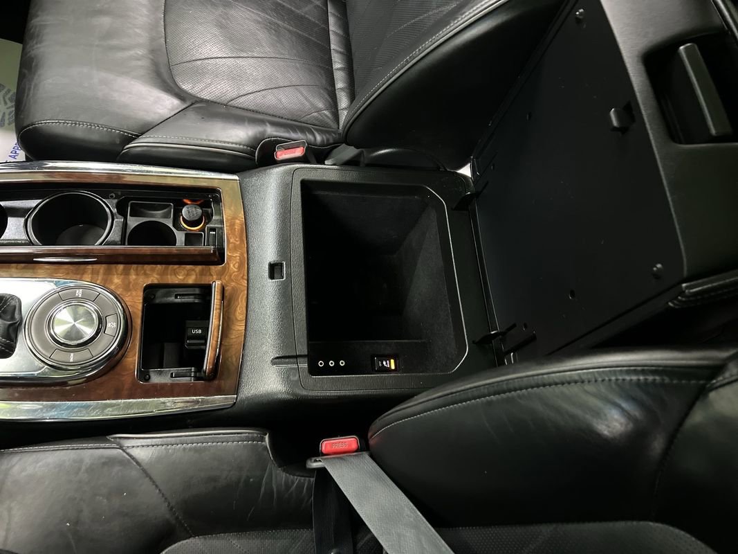 Used 2015 INFINITI QX80 2WD w/ Deluxe Technology Package image 26