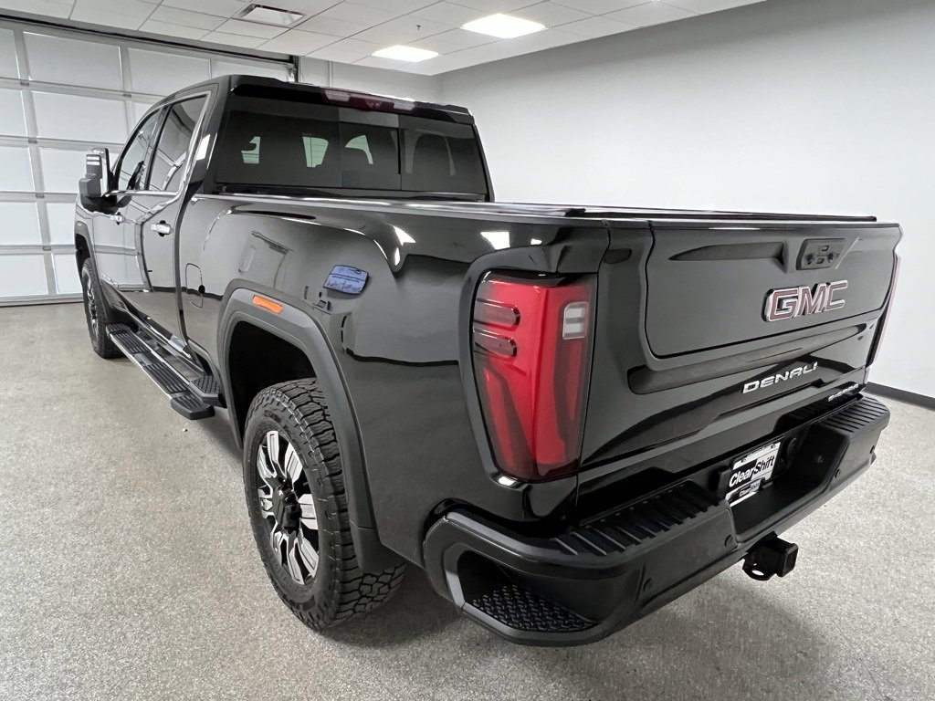 Used 2024 GMC Sierra 3500 Denali w/ Denali Reserve Package image 10