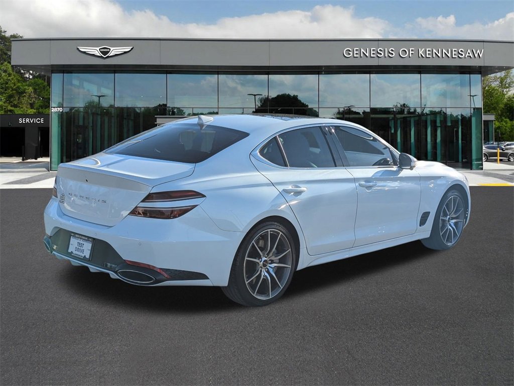 Used 2026 Genesis G70 2.5T Prestige image 7