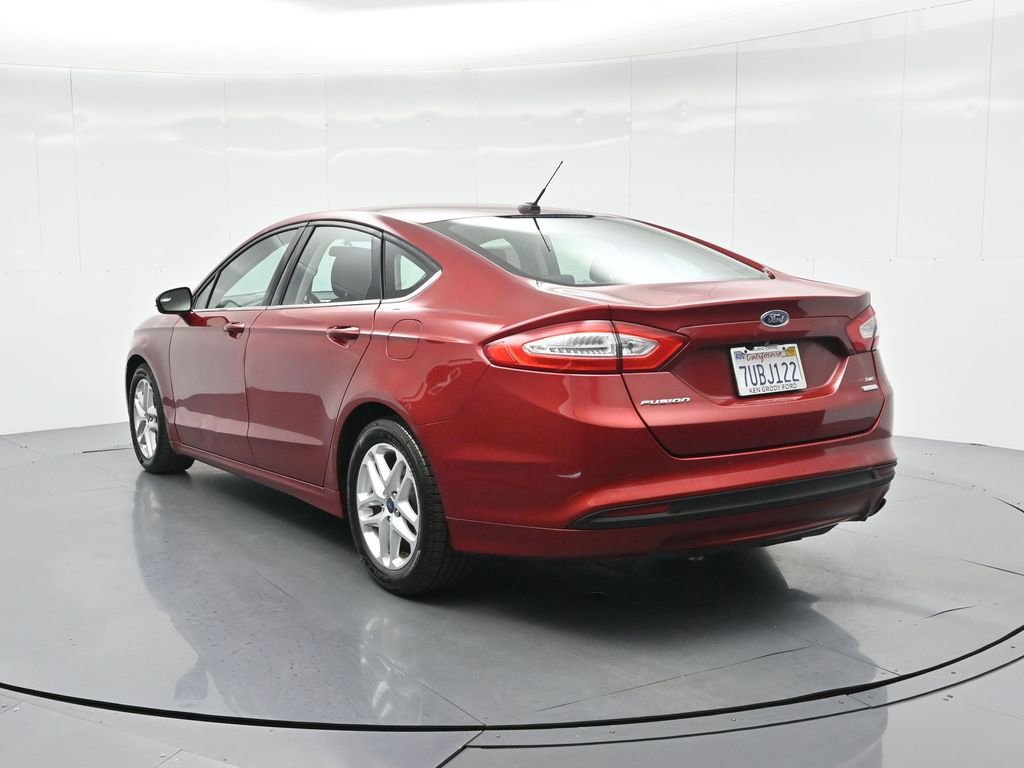 Used 2016 Ford Fusion SE FWD image 27