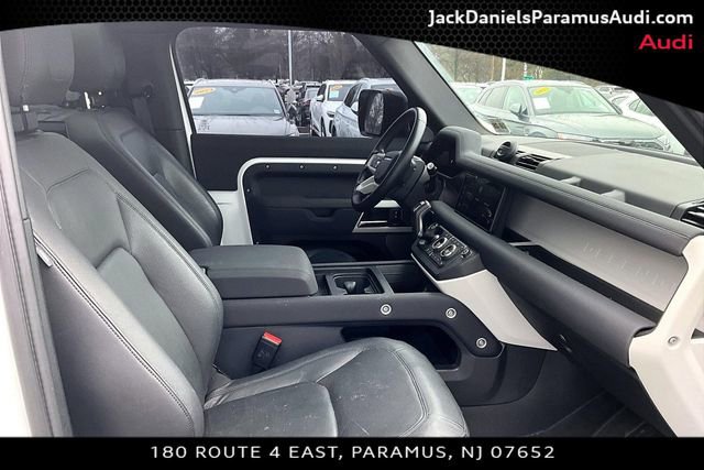 Used 2023 Land Rover Defender 90 S image 7