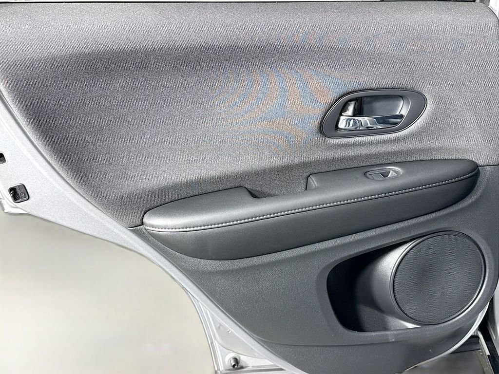 Certified 2022 Honda HR-V Sport image 25