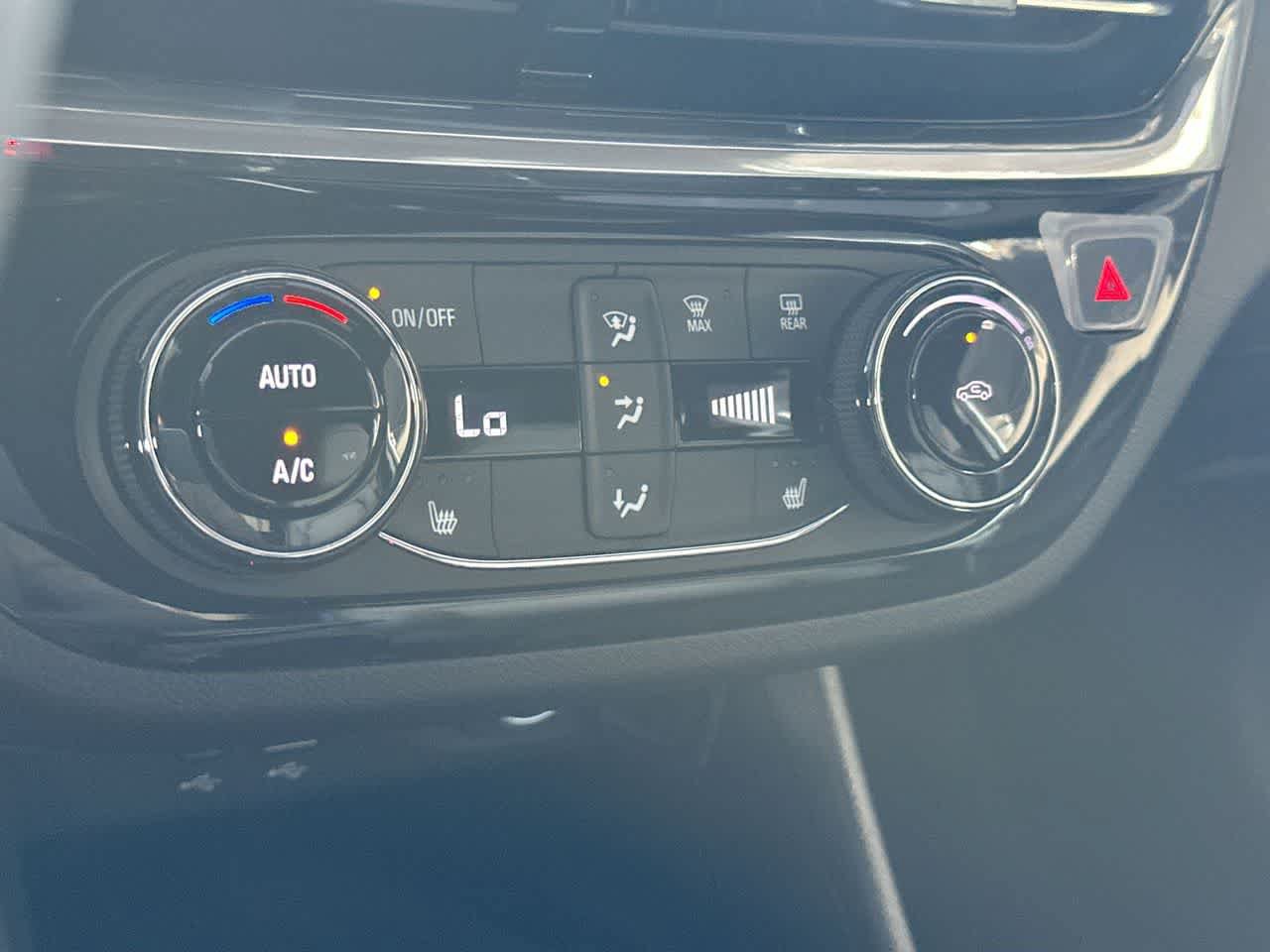 New 2026 Buick Envista Sport Touring w/ Convenience I Package FWD image 20