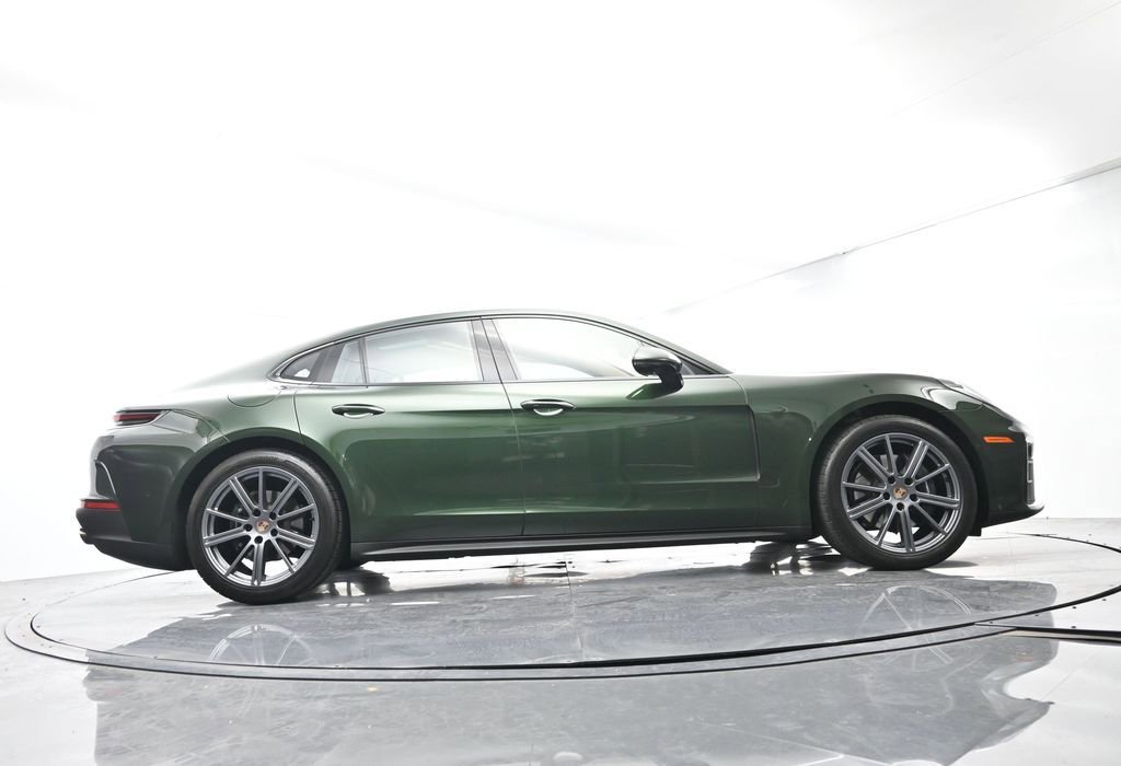 Certified 2025 Porsche Panamera RWD image 53