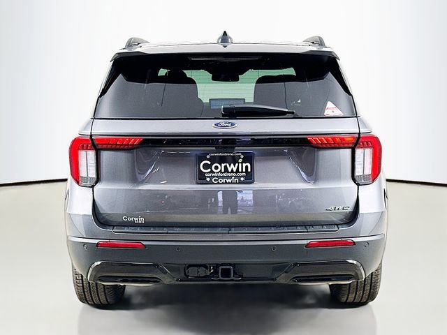 New 2026 Ford Explorer ST-Line w/ ST-Line Street Pack image 6