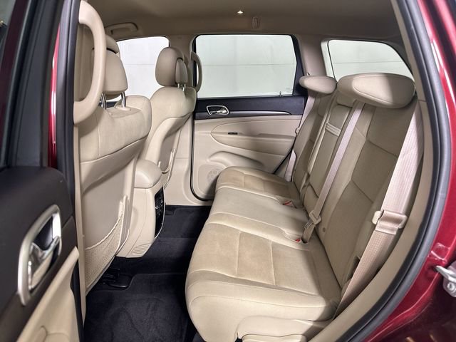 Used 2017 Jeep Grand Cherokee Laredo w/ Quick Order Package 2BE image 25