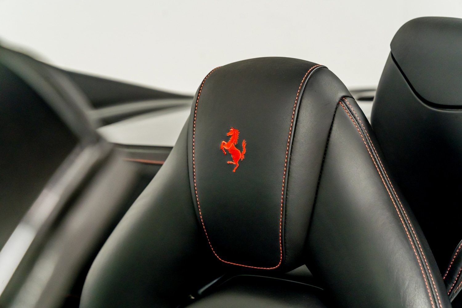 Used 2018 Ferrari 488 Spider RWD image 34