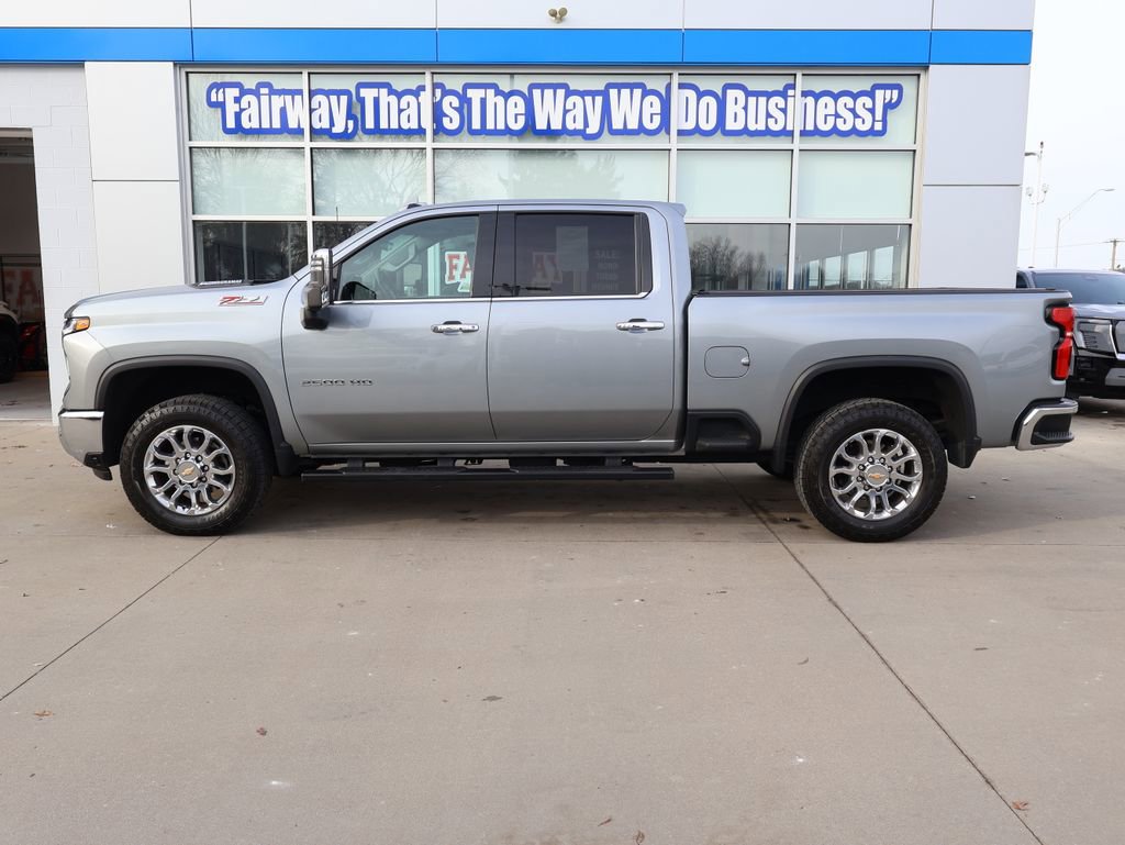 Certified 2024 Chevrolet Silverado 2500 LTZ w/ LTZ Premium Package image 7