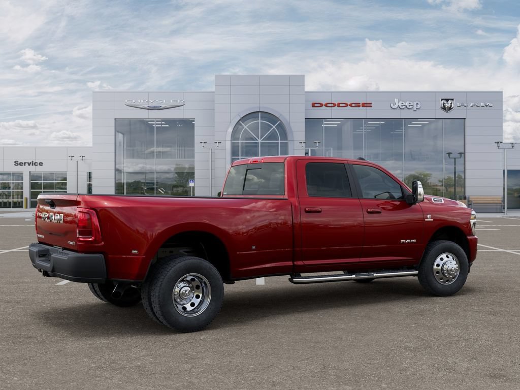 New 2026 RAM 3500 Laramie AWD/4WD image 4