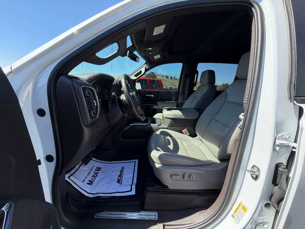 Used 2022 Chevrolet Silverado 1500 RST w/ Convenience Package II image 2