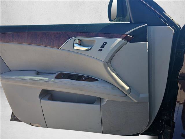 Used 2012 Toyota Avalon image 11