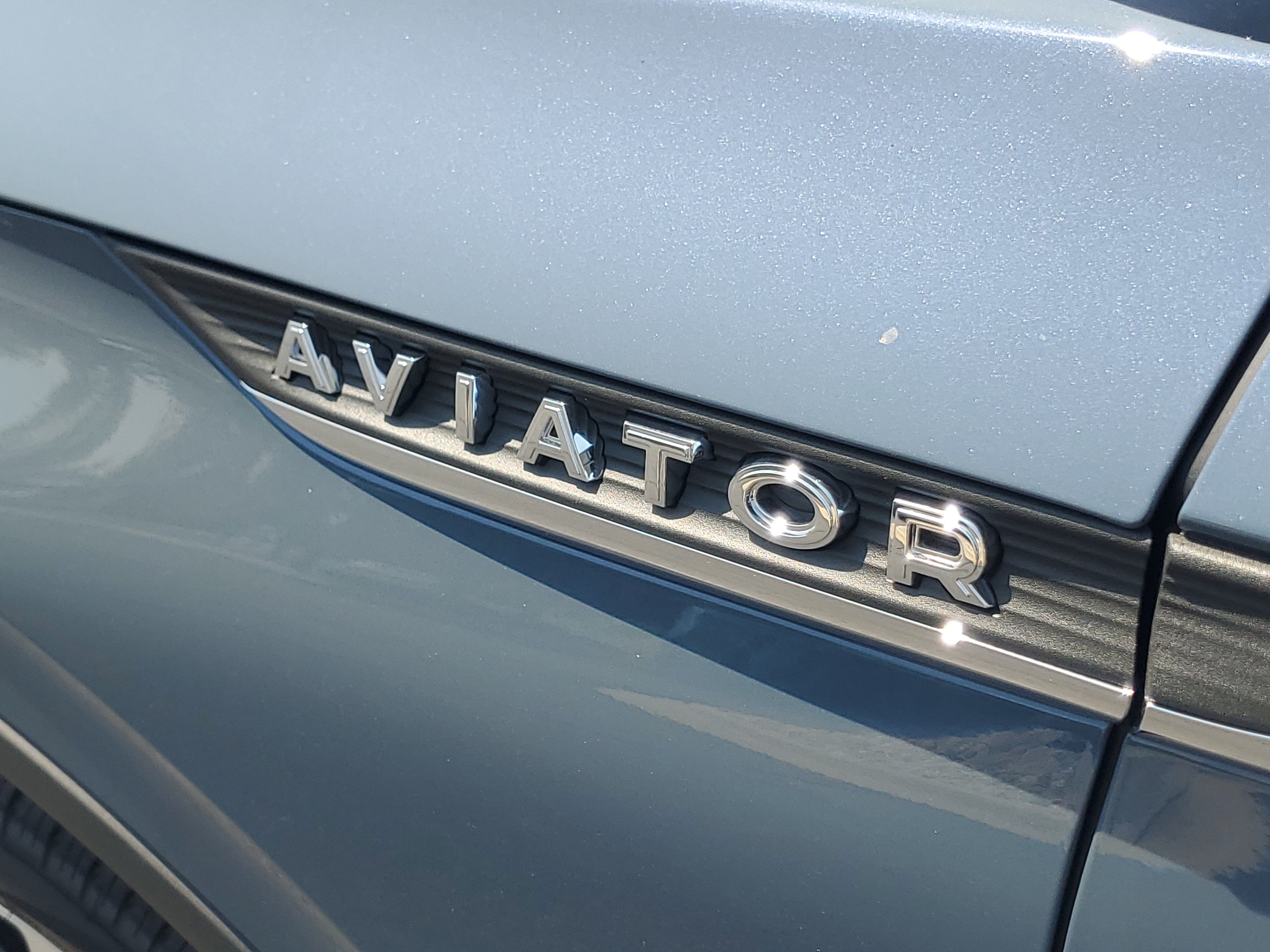 New 2026 Lincoln Aviator AWD image 7