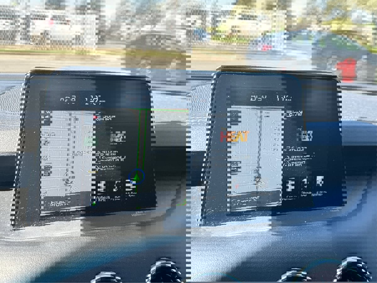 Used 2019 Kia Stinger GT2 image 38